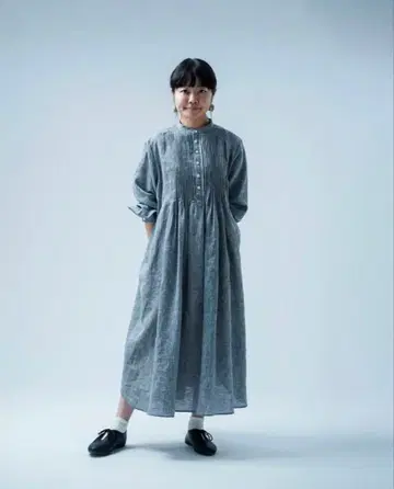 [ 컨디션 최상 ] wafu 와프 핀턱 샴브레이 린넨 드레스 / 그레이