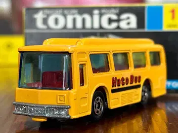 토미카 후소 하토 버스