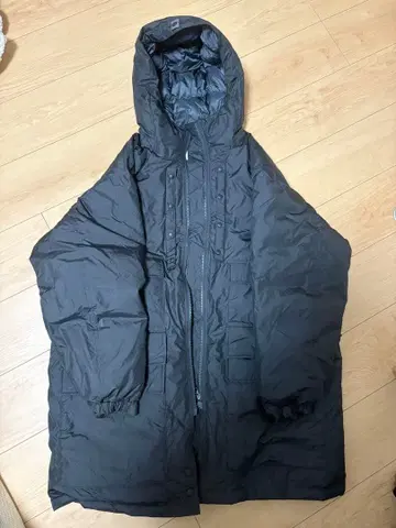 JUGEM 다운 코트 1000 필파워 L 사이즈