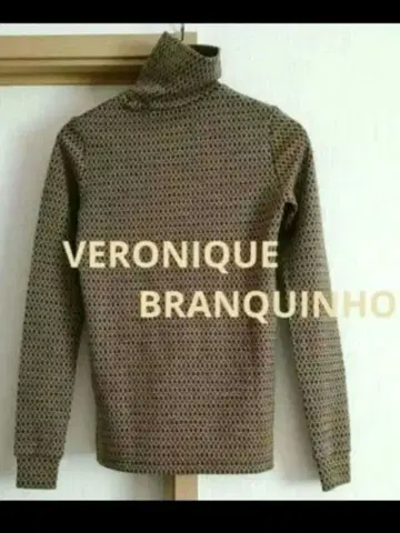 베로니크 블랑키노 올 패턴 38 터틀 상의