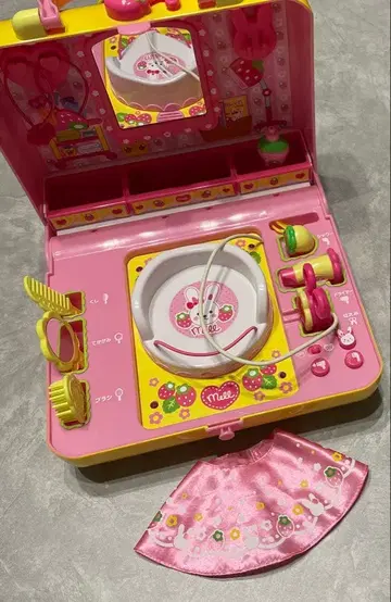 [ 한정 가격 12/16까지 ] 멜짱 딸기 미용실