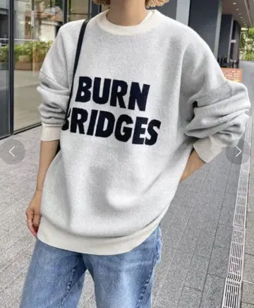 Spick & Span 스픽 앤 스팬 더블 자카드 로고 니트