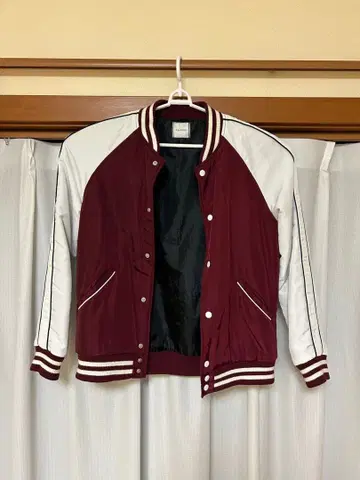 BROWNY 스카잔 L 사이즈 버건디/화이트