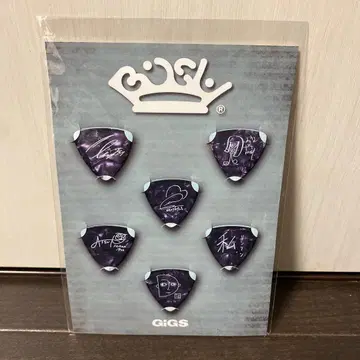 BiSH 기타 피크 GiGS 프린트 사인 포함 트라이앵글 피크