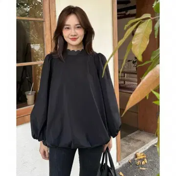 벌스데이 바쉬 스캘럽 컬러 상의 벌룬 상의