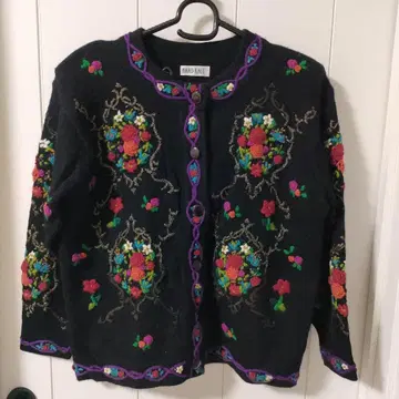 HAND KNIT 꽃무늬 자수 가디건 긴팔
