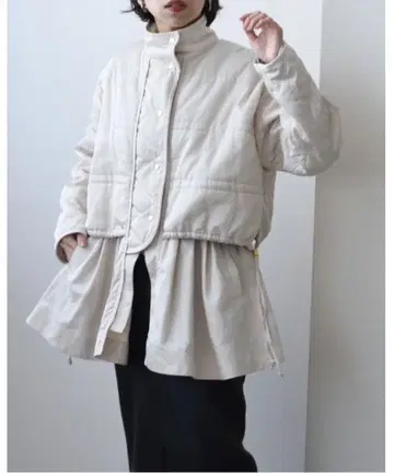 Eimee Law 에이미 로우 레이어드 퀼트 블루종