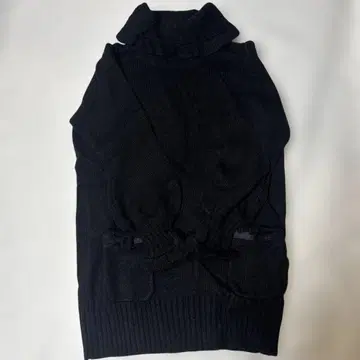 미사용 앤드러브 스위트 코쿤 실루엣 오프롤 니트 튜닉