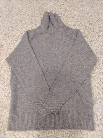 퓨어 캐시미어 터틀넥 니트