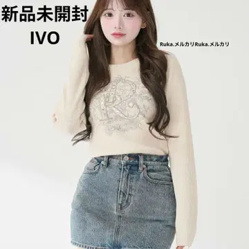 [ 미개봉 새상품 ] Darich DR 비쥬 플라워 리브 니트탑 IVO