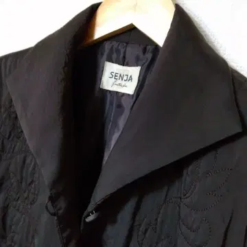 SENJA 퀼트 사양 차콜 그레이 셋업 자수 포함 M