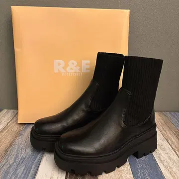 [ R&E ] 트랙 밑창 삭스 숏부츠 사이드 고어 부츠 통굽 블랙