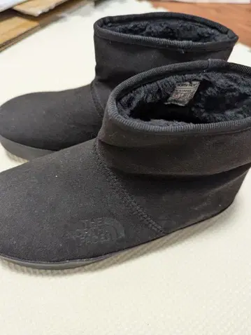 THE NORTH FACE 23cm 블랙 어그 부츠