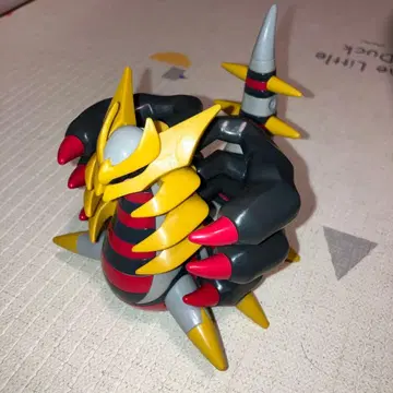 포켓몬 피규어 기라티나 배틀 액션