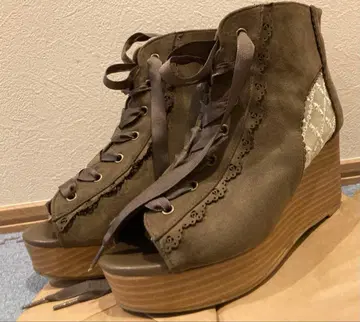 axes femme 레이스업 부츠/카키