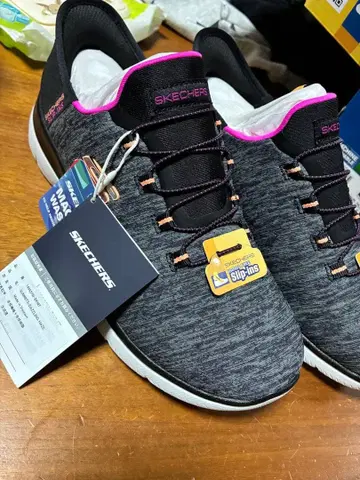 메루카리 최저가! 스케쳐스 슬립온 여성용 슬립인즈 23.5