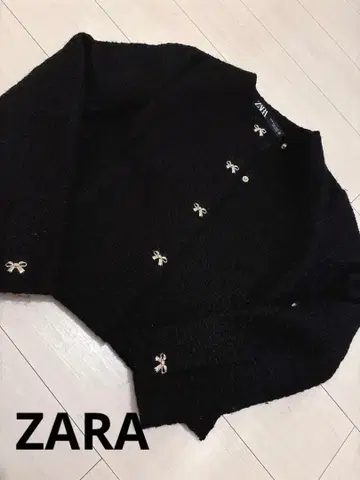 ZARA 트위드 블랙 노카라 자켓 리본 버튼