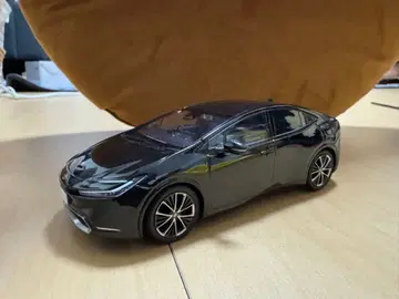 도요타 프리우스 1/30 미니카 컬러 샘플