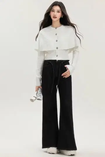 모임에 딱 맞는 겨울용 멋쟁이 니트탑