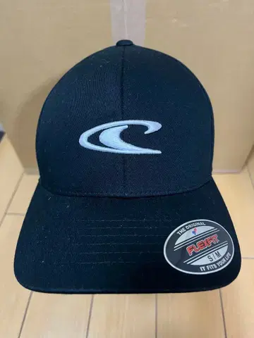 O'NEILL FLEXFIT 블랙 캡 S/M
