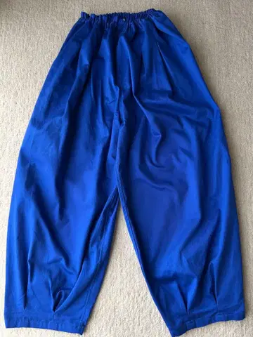 치노 크로스 서커스 팬츠