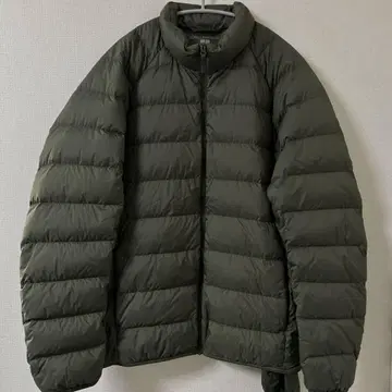 유니클로 울트라 라이트 다운 자켓 (3D 컷) 다크 그린