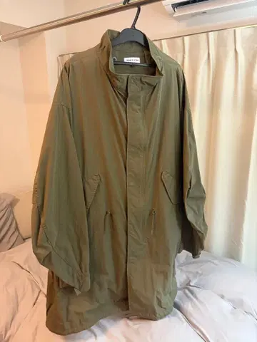 프릭스스토어 WEB 한정판 M-65 빅 실루엣 스탠드 모즈 코트