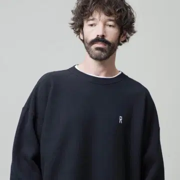 RHC x Champion Reverse Weave Crew 챔피온