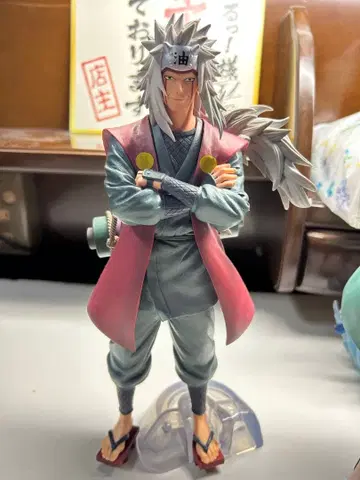 제일복권 A상 지라이야 MASTERLISE & C상 츠나데 피규어