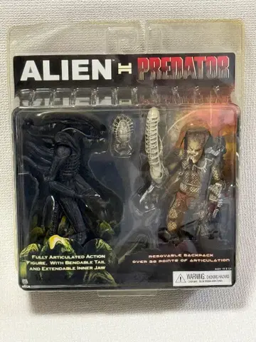 에이리언 & 프레데터 액션 피규어