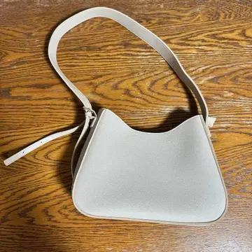 grove 라이트 베이지 숄더백