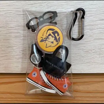 가챠 파우치 딘앤델루카 컨버스