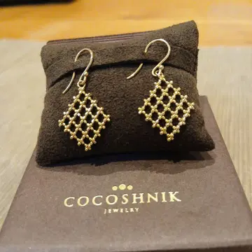COCOSHNIK 골드 귀걸이