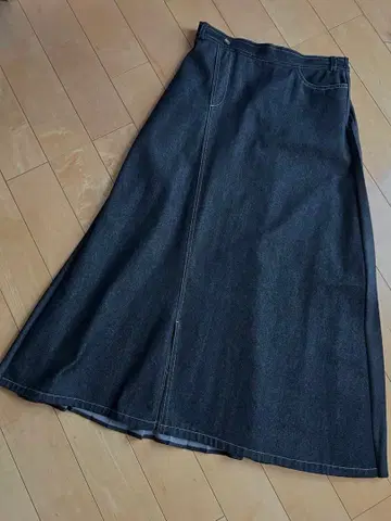 HARMONICA 하모니카 뒷 플리츠 데님 롱 스커트