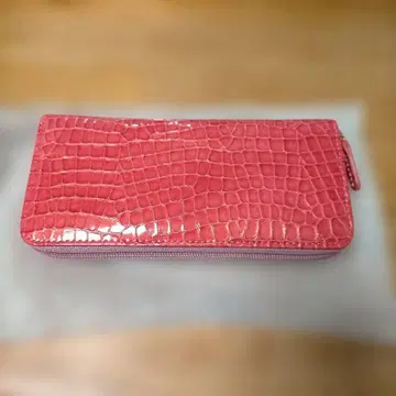 마데라 MADERA 소가죽 에나멜 악어 엠보싱 장지갑 핑크 가죽