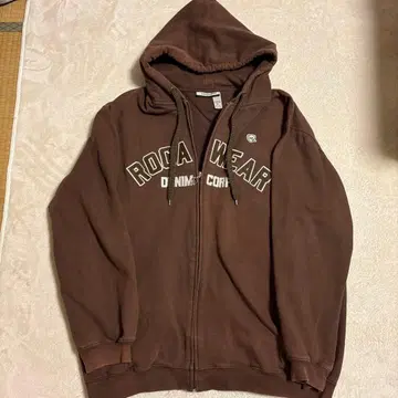 ROCA WEAR 브라운 집업 후드티