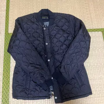 Abercrombie and Fitch 퀼팅 자켓 XL