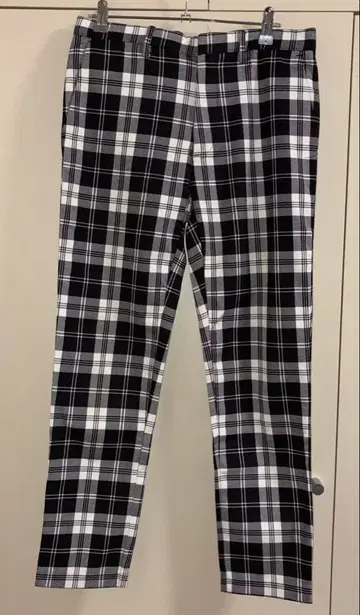 ZARA 체크 무늬 슬림 핏 팬츠