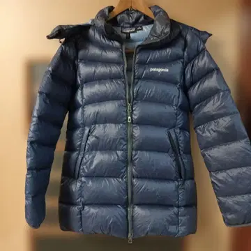 patagonia 후드 부착 다운 자켓 네이비