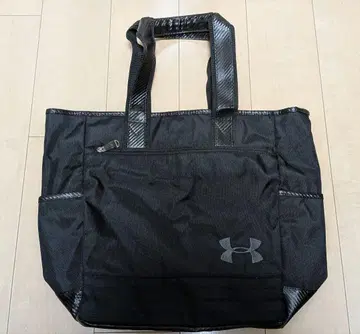언더아머 블랙 토트백