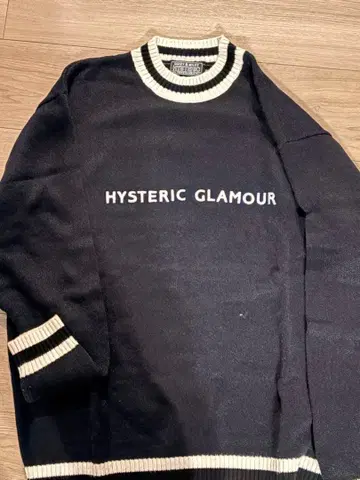 HYSTERIC GLAMOUR 블랙 니트 스웨터