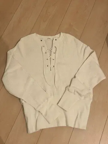 저널 스탠다드 리룸 레이스업 상의