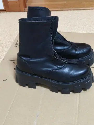 COEL 프론트 지퍼 부츠 새상품급