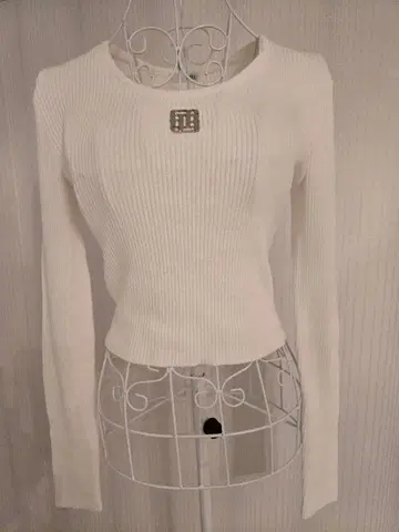 GYDA 플레이트 니트탑 리브 화이트