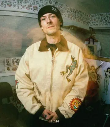 HUF 자수 디자인 블루종 베이지