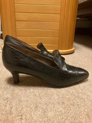 MITUKO 펌프스 천연 가죽 블랙 크로커다일 무늬 일본제