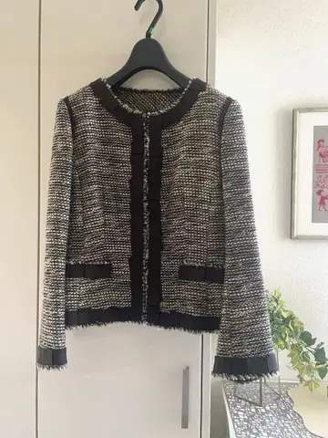 에포카 노카라 트위드 자켓 블랙 화이트