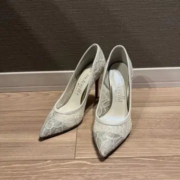 화이트 레이스 스틸레토 하이힐 22.5cm