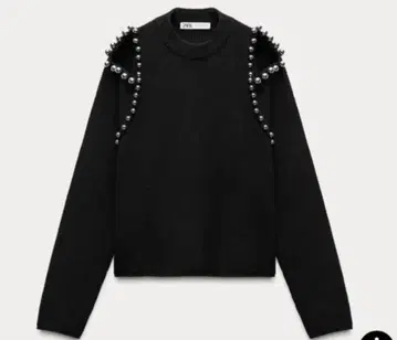 택 포함 새상품 ZARA 블랙 실버 펄 장식 오픈 숄더 니트 스웨터