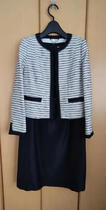 새상품급 23구 세레모니 셋업